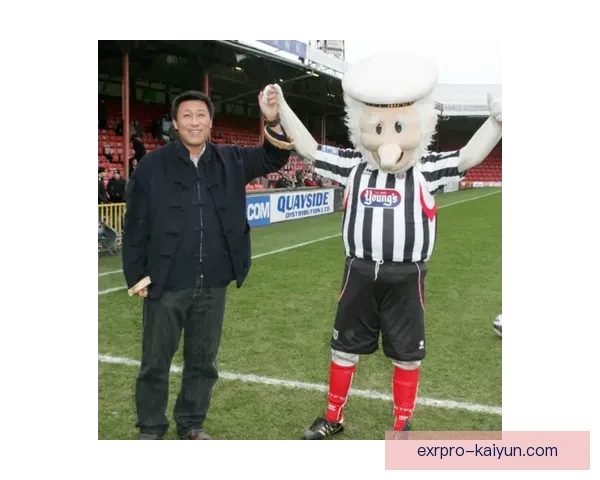 Lautaro 在社交媒体上的影响力持续增强，引发了球迷的广泛关注